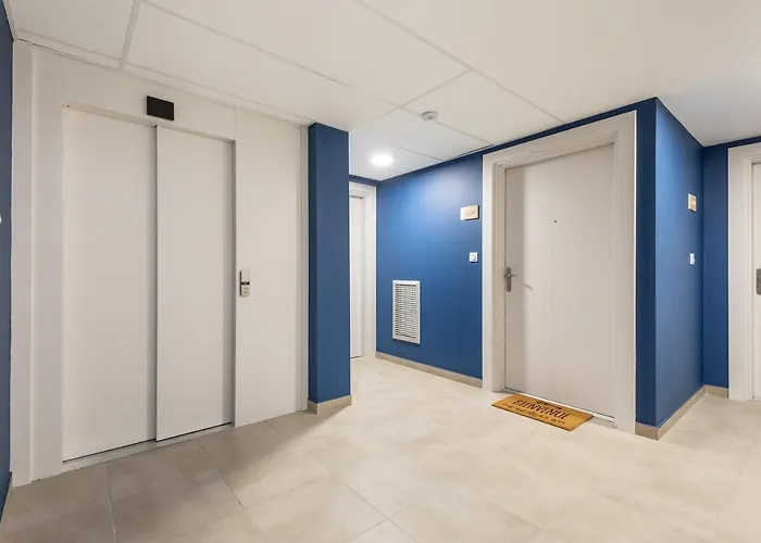 Le Corinthe - Appt Classe 3 Etoiles Et Climatise Apartament